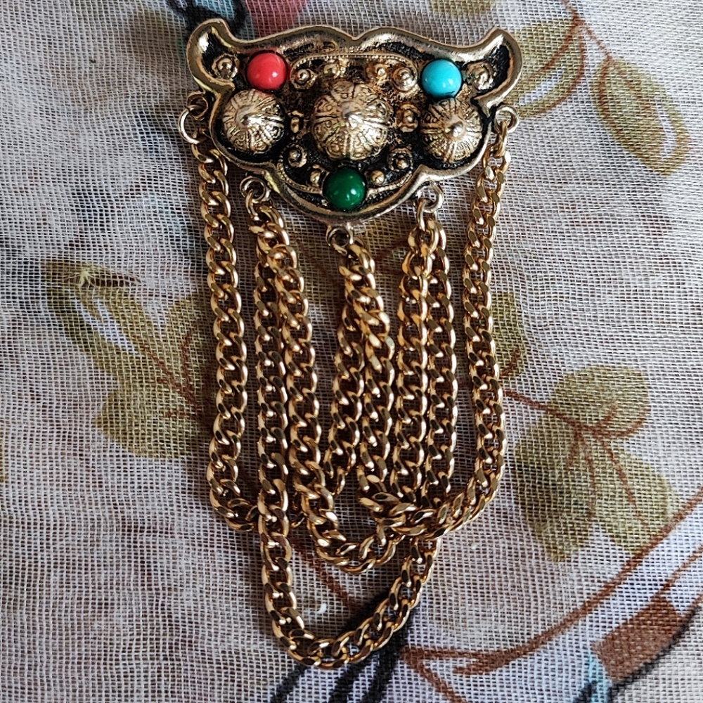 EMMONS Regalia 1969 Gold Tone Chatelaine Vintage Cabochon Brooch Festoon Chains